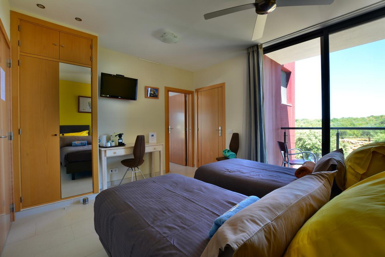 Bed And Breakfast Cas Al Cubo 塔维拉 外观 照片