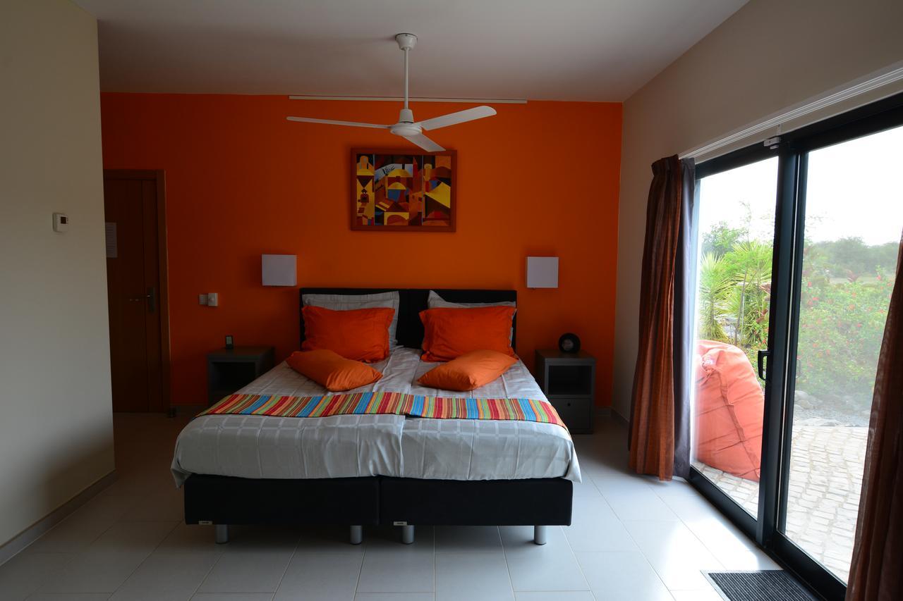 Bed And Breakfast Cas Al Cubo 塔维拉 外观 照片