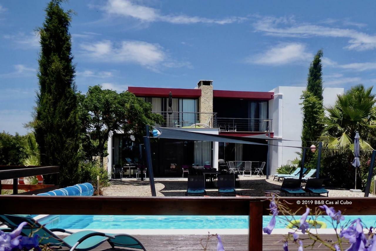 Bed And Breakfast Cas Al Cubo 塔维拉 外观 照片